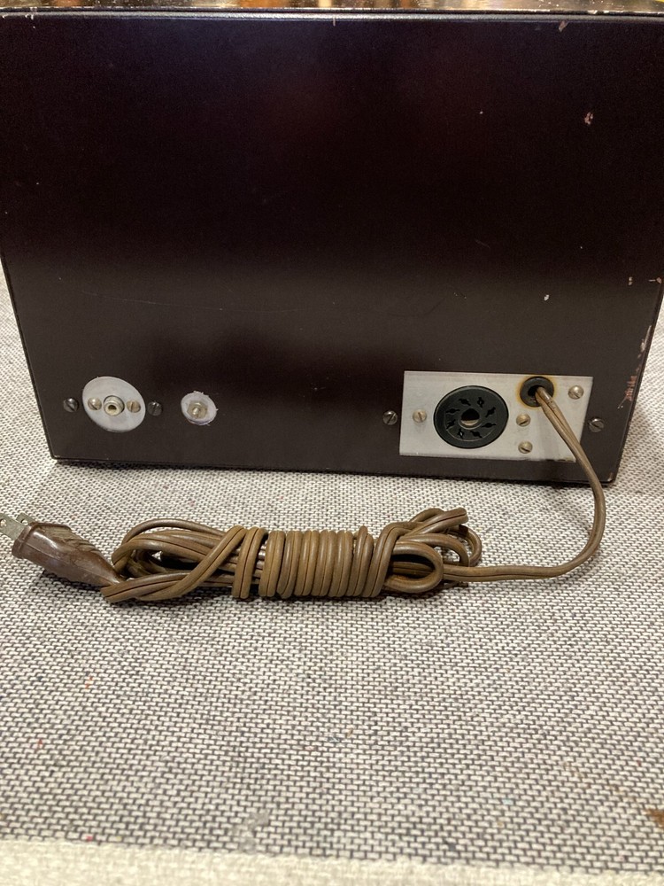 Vintage Johnson Viking Adventurer HAM Radio Transmitter (Untested)