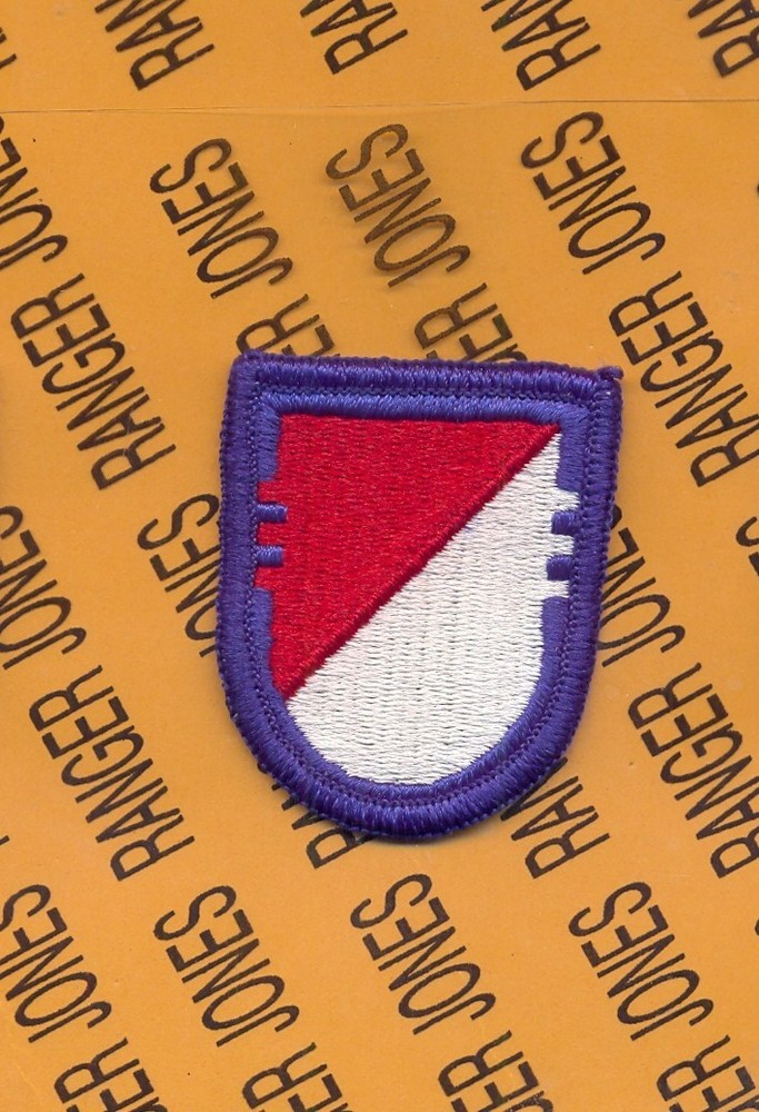 US Army 3rd Sq 73rd Cavalry Regt Airborne beret flash patch m/e