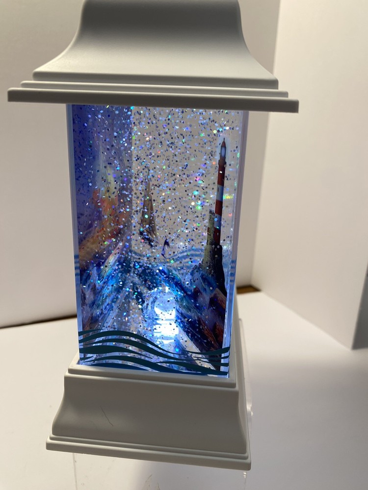 Cracker Barrel Nautical Aquarium Glitter Globe Lighted Night Light