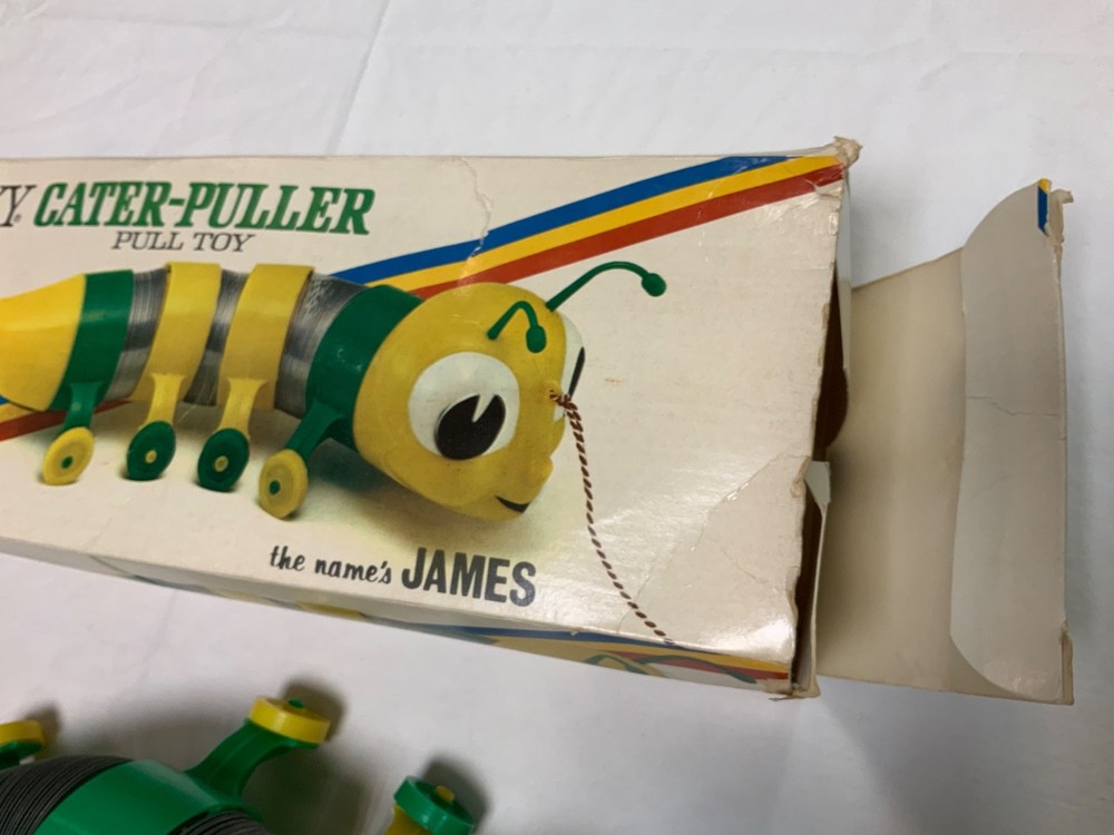 Vintage Slinky Cater-Puller Pull Toy