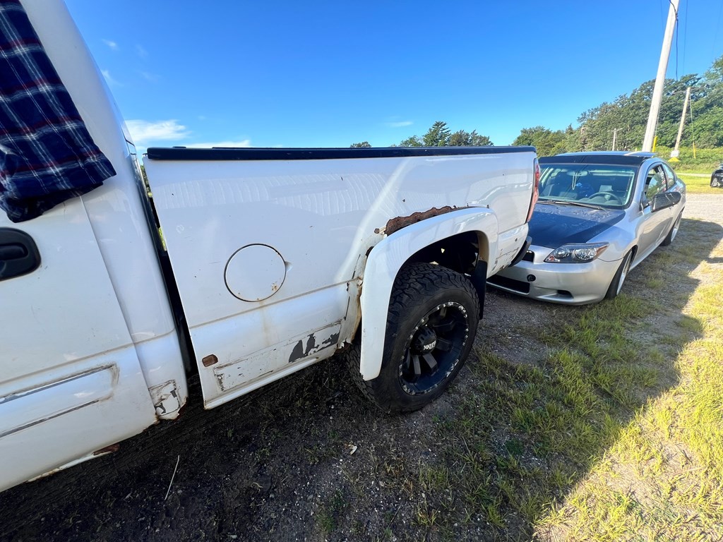 2005 Chevy Silverado 2500 2500HD CD Player AM FM Stereo Radio OEM