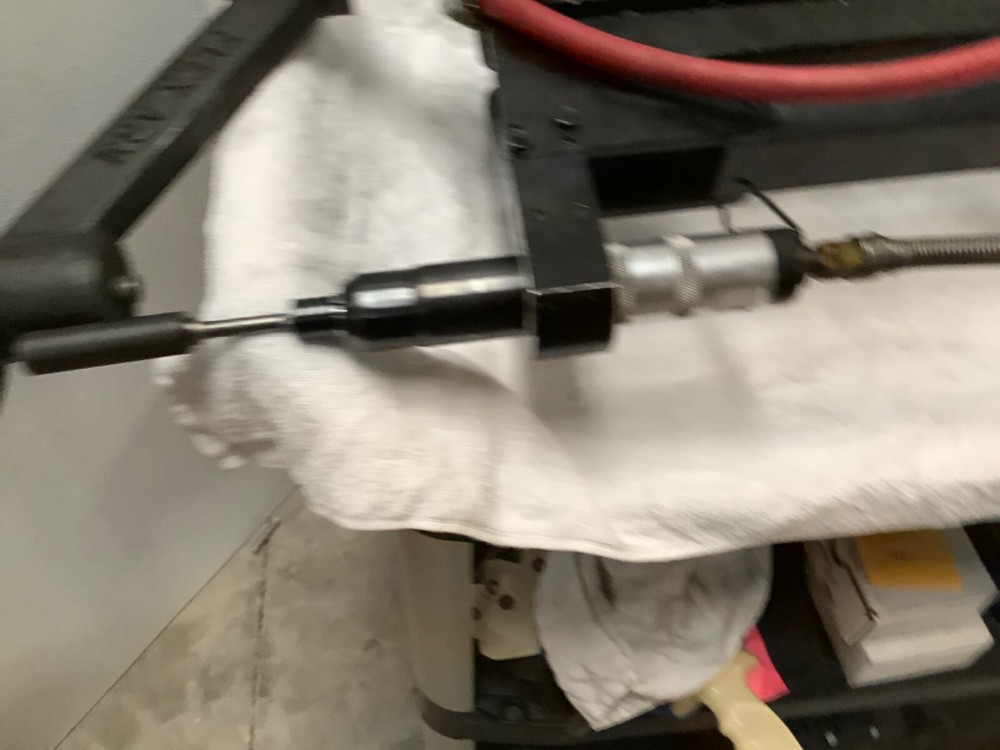 FlexArm M-60 With Cleco Air Tool