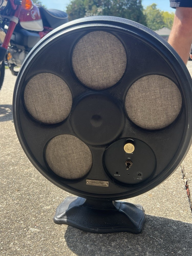 Flatiron Model-E Speaker oval, vintage style Bluetooth, tested and works