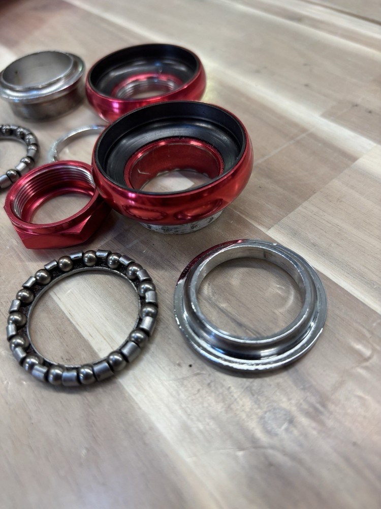 Hatta Headset Red Anodized Original Old School