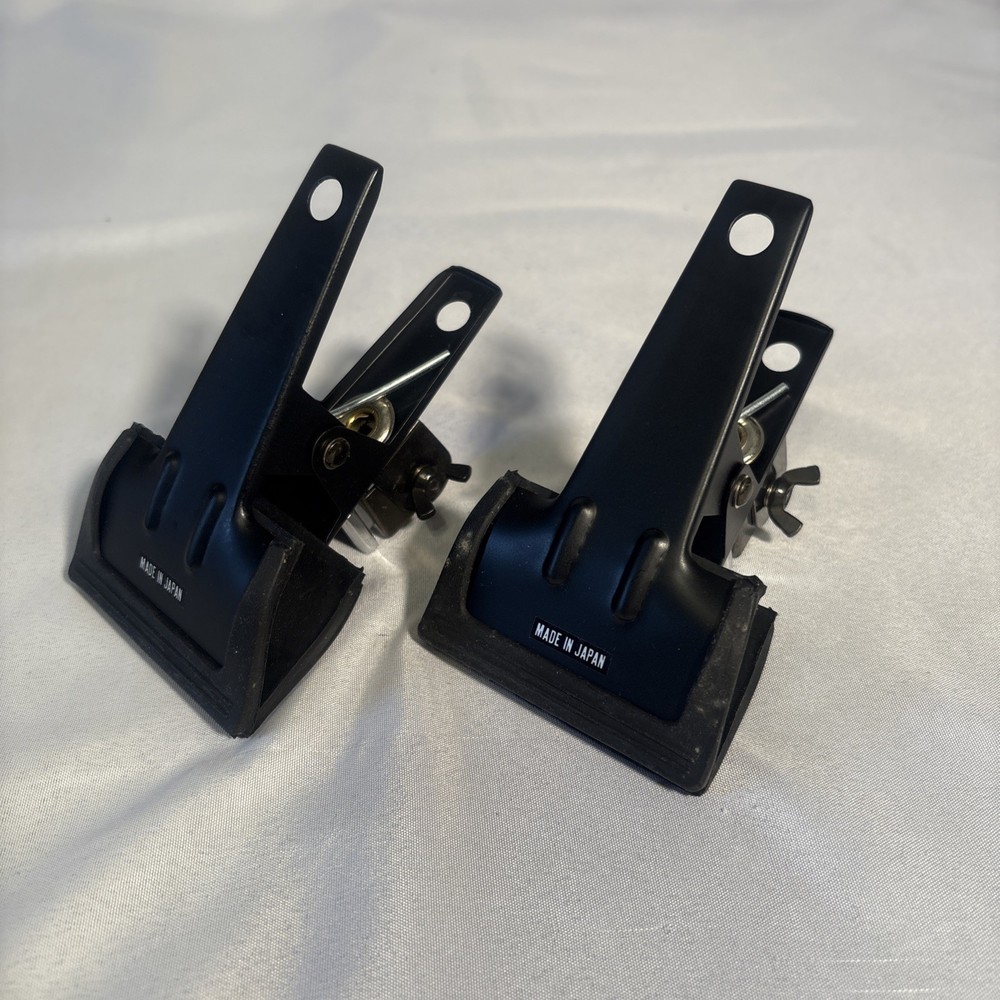 Hot Shoe Studio Light Flash Clamps Tripod Clamp Bracket (2)