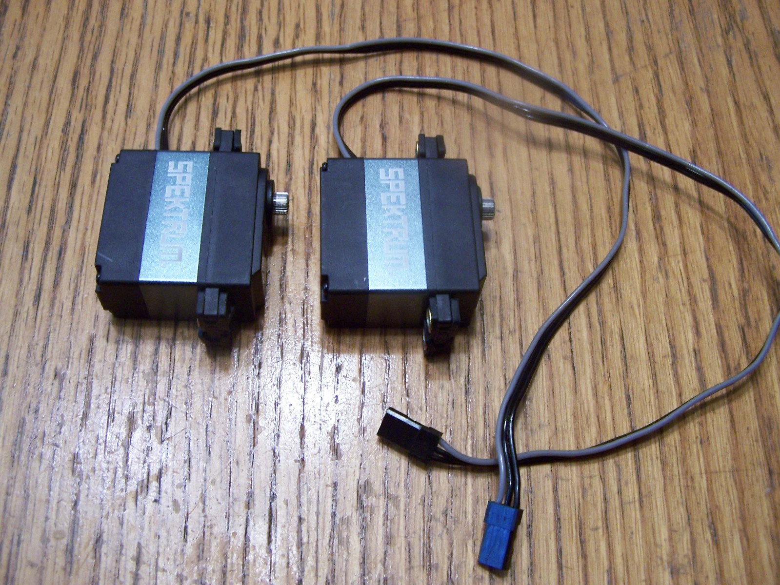 2 Arrma Spektrum S665 High Torque Steel Gear Steering Servo 270oz 25T Kraton EXB