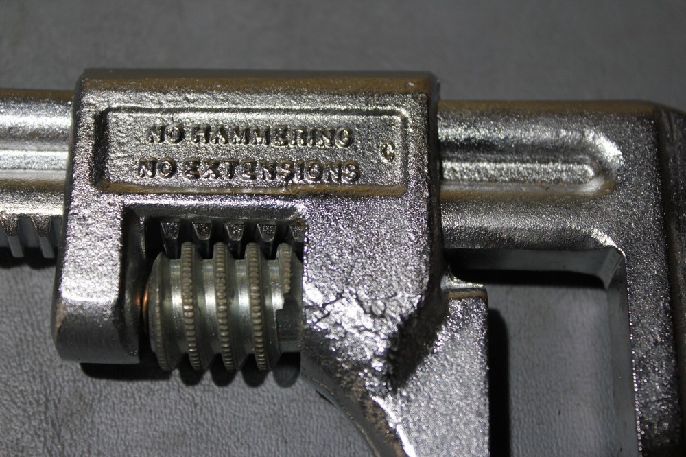 CRESCENT FORGED 0711 ADJUSTABLE WRENCH PIPE