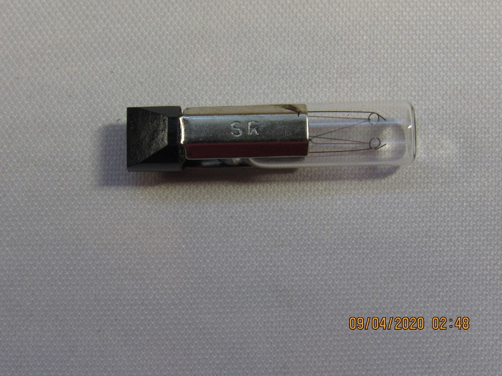 9 Pcs. NEW Miniature Lamp 120PSB Slide Base Indicator Lamp