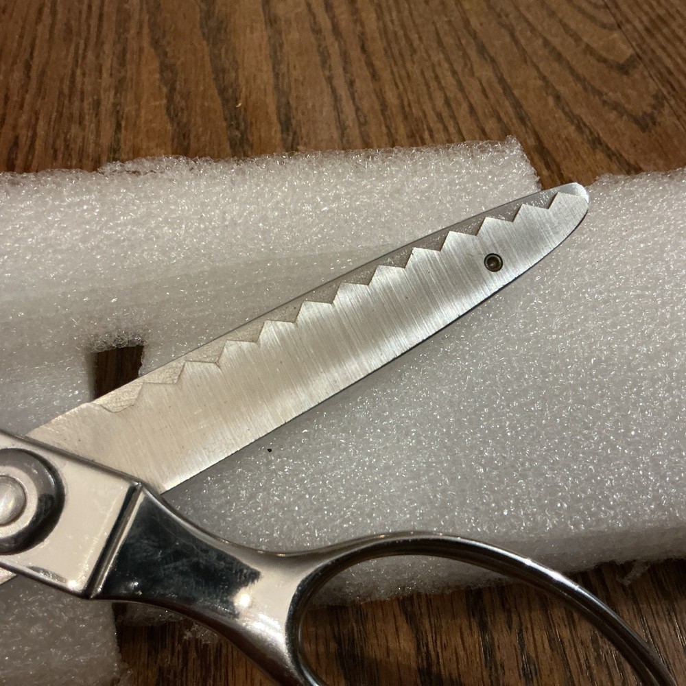 Wiss Pink-Rite,Model E Pinking Shears,gently used stored condition