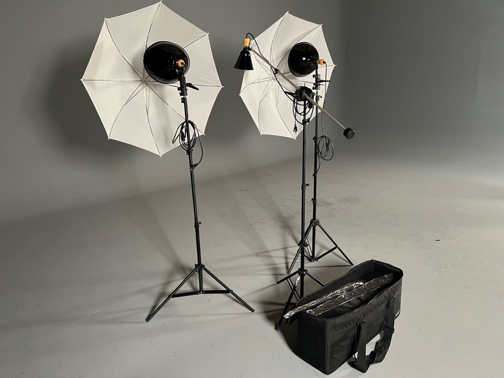 Impact Potrait Studio Light Kit with Umbrellas, Boom and Soft Case
