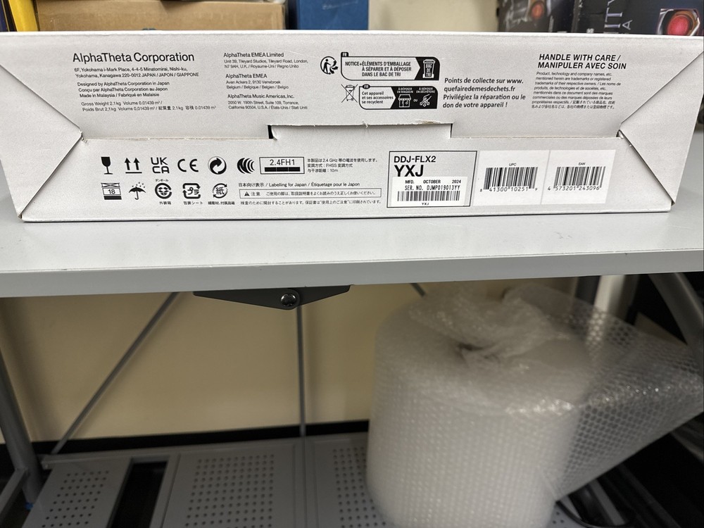 AlphaTheta DDJ-FLX2 Compact Beginner 2-Channel Serato rekordbox DJ Controller