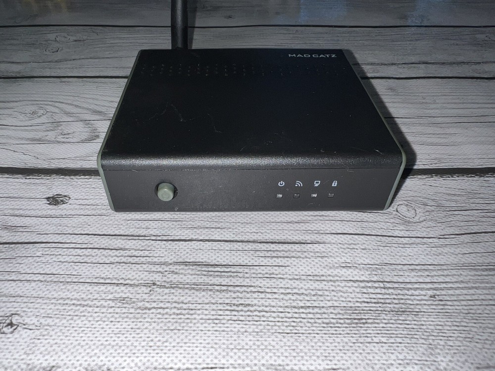 MAD CATZ WIRELESS GAMING ADAPTER - No Power Cords