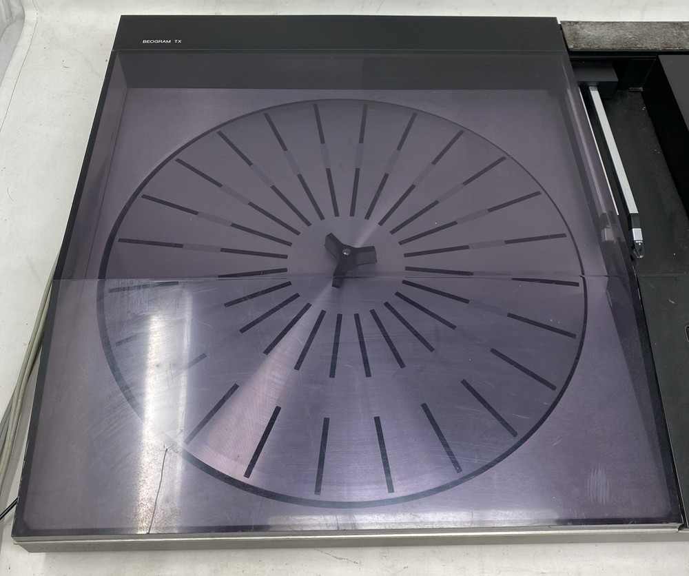 Bang and Olufsen Beogram TX Turntable *READ*