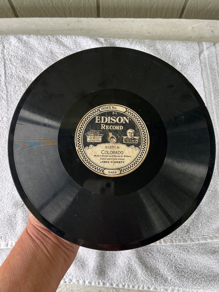 Edison Diamond Disc Phonograph Records Pair
