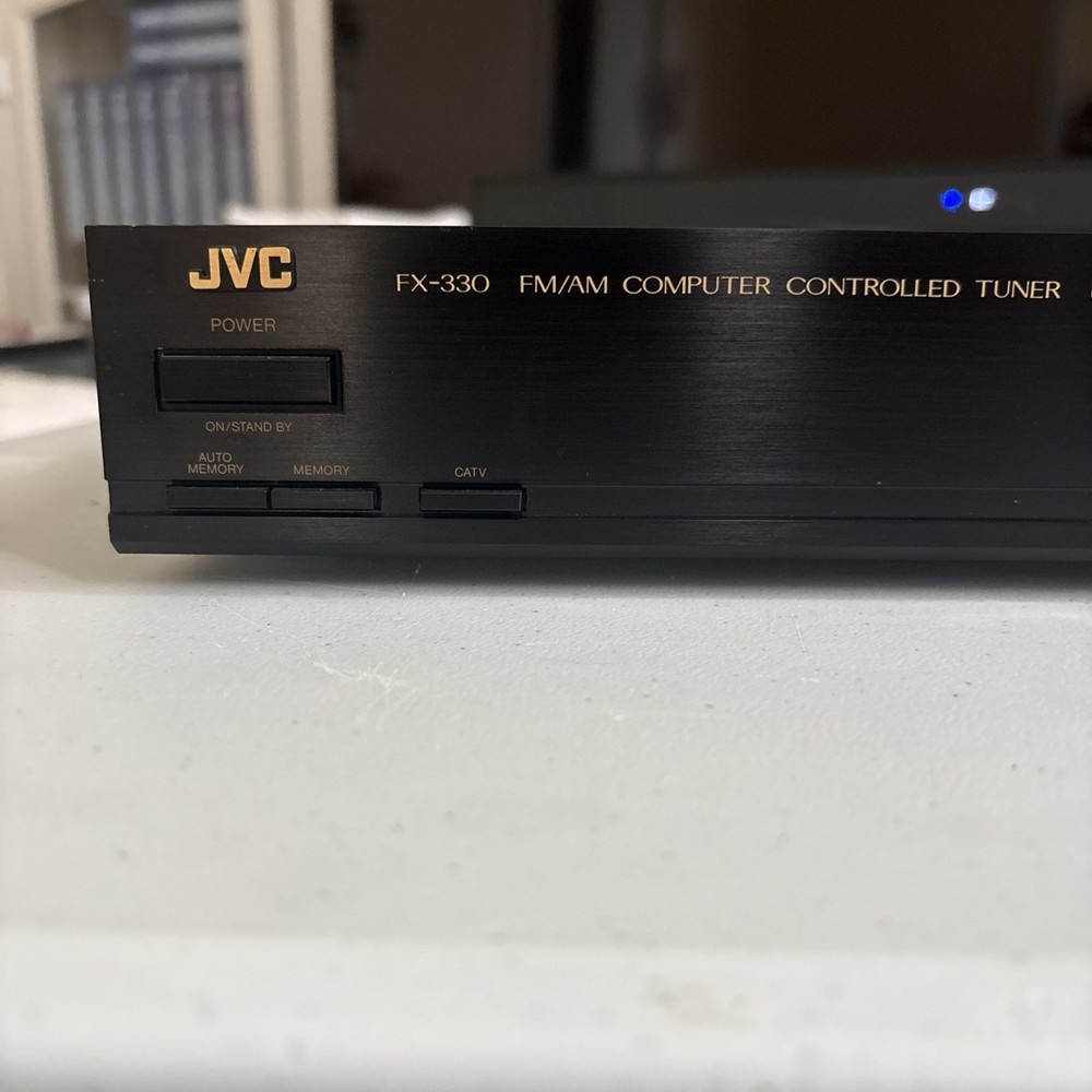 Quartz- Lock Turner JVC FX-330 AM/FM Computer Controlled  Tested Working