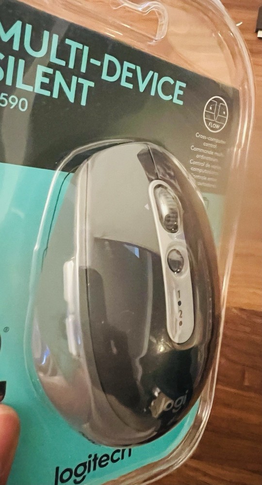 New Sealed Logitech M590 Multi-Device Silent Wireless Mouse