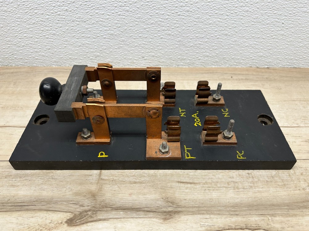 Vtg BARKELEW 20A Solid Copper Connectors Pull Out Lectrical Cylinder Fuse Panel