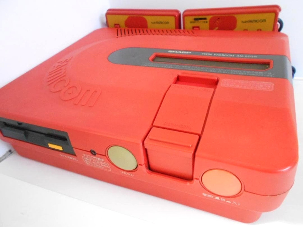 Sharp Twin Famicom AN-500-R Red Console Tested Maintained w/ Adapter AV