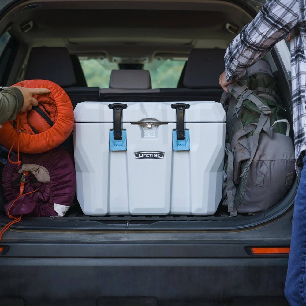 28 Quart New High-Performance Polyethylene Cooler, Gray
