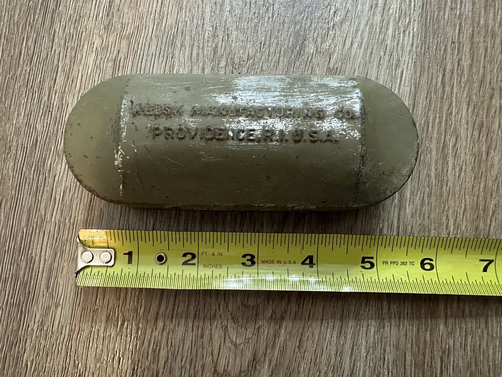 Rare WW2 US Army Air Force Welsh Manufacturing Providence R.I. Metal Goggle Case