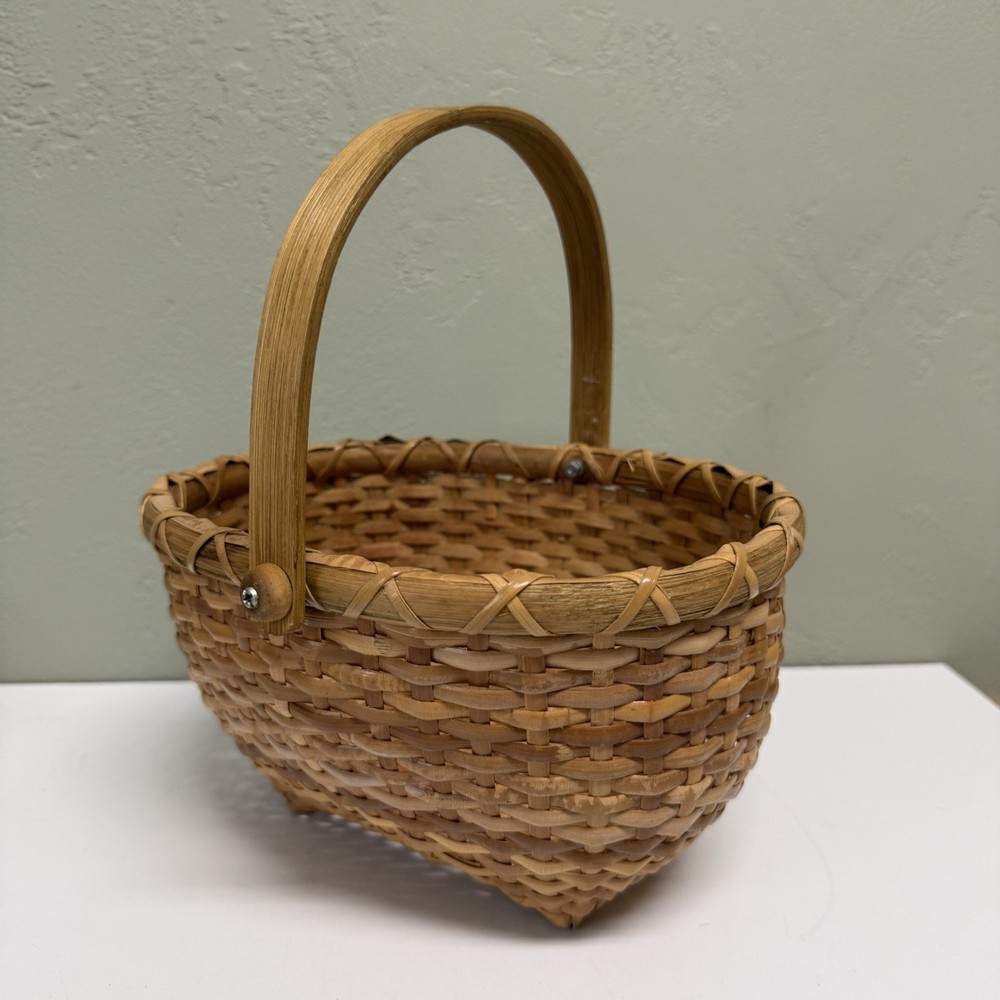 Oblong Wicker Basket With Handle Great Condition