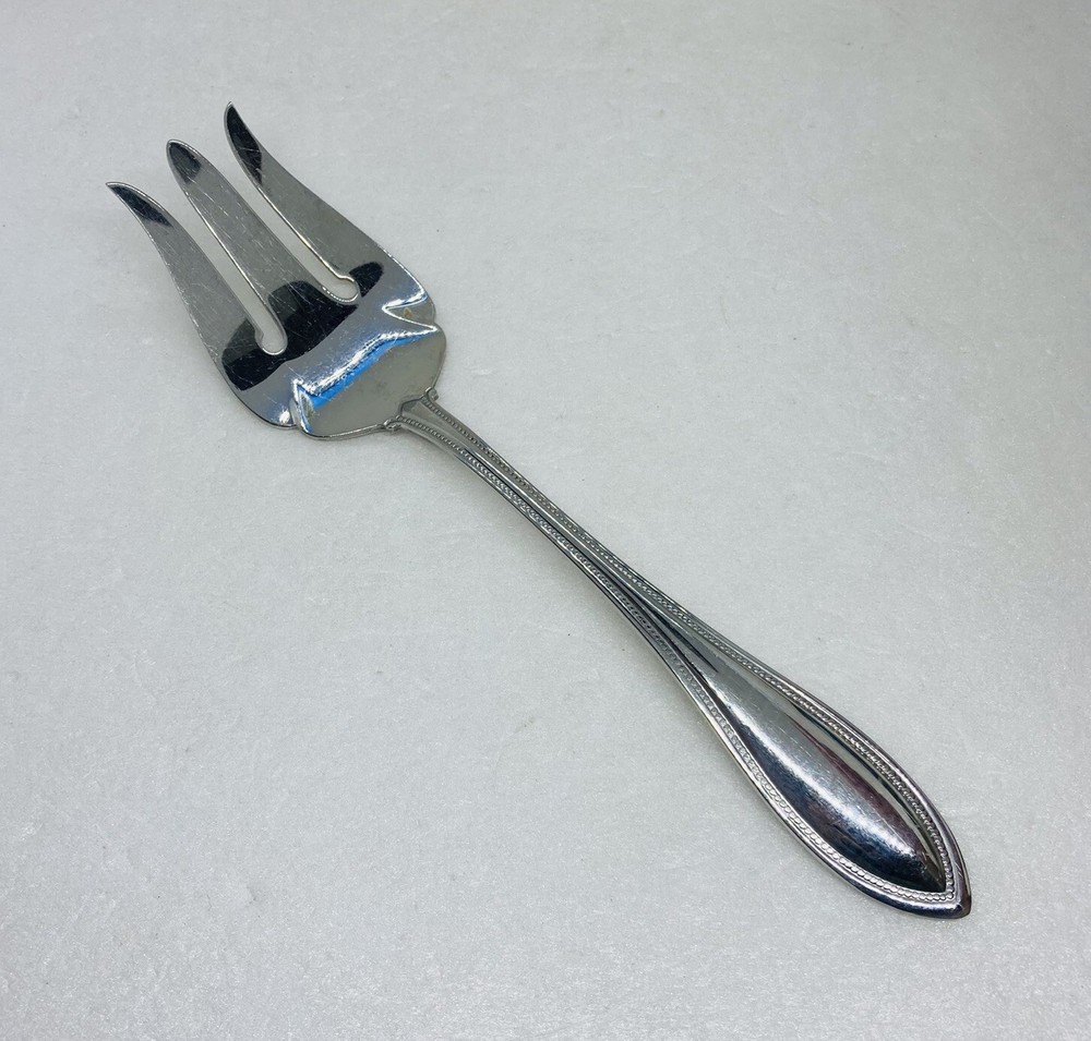 Vintage Oneida Serving Fork Stainless Steel 9” Large Canada Flatware 29