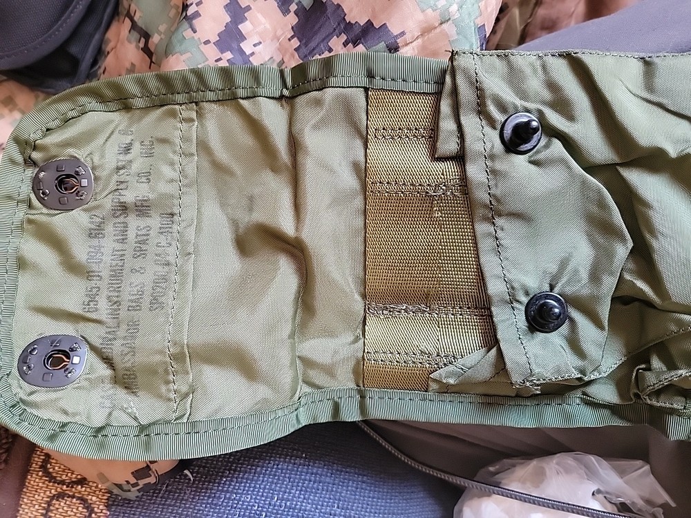 AN/PEQ-16A Pouch,Tech Manual, Laminated Card+Pattern diffusers+straps NEW+AFAK