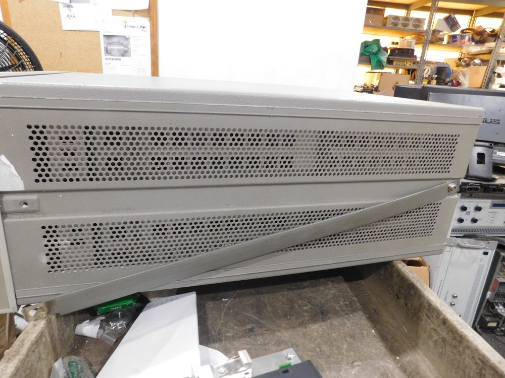 Hewlett Packard: 4156A Precision Semiconductor Parameter Analyzer. #410