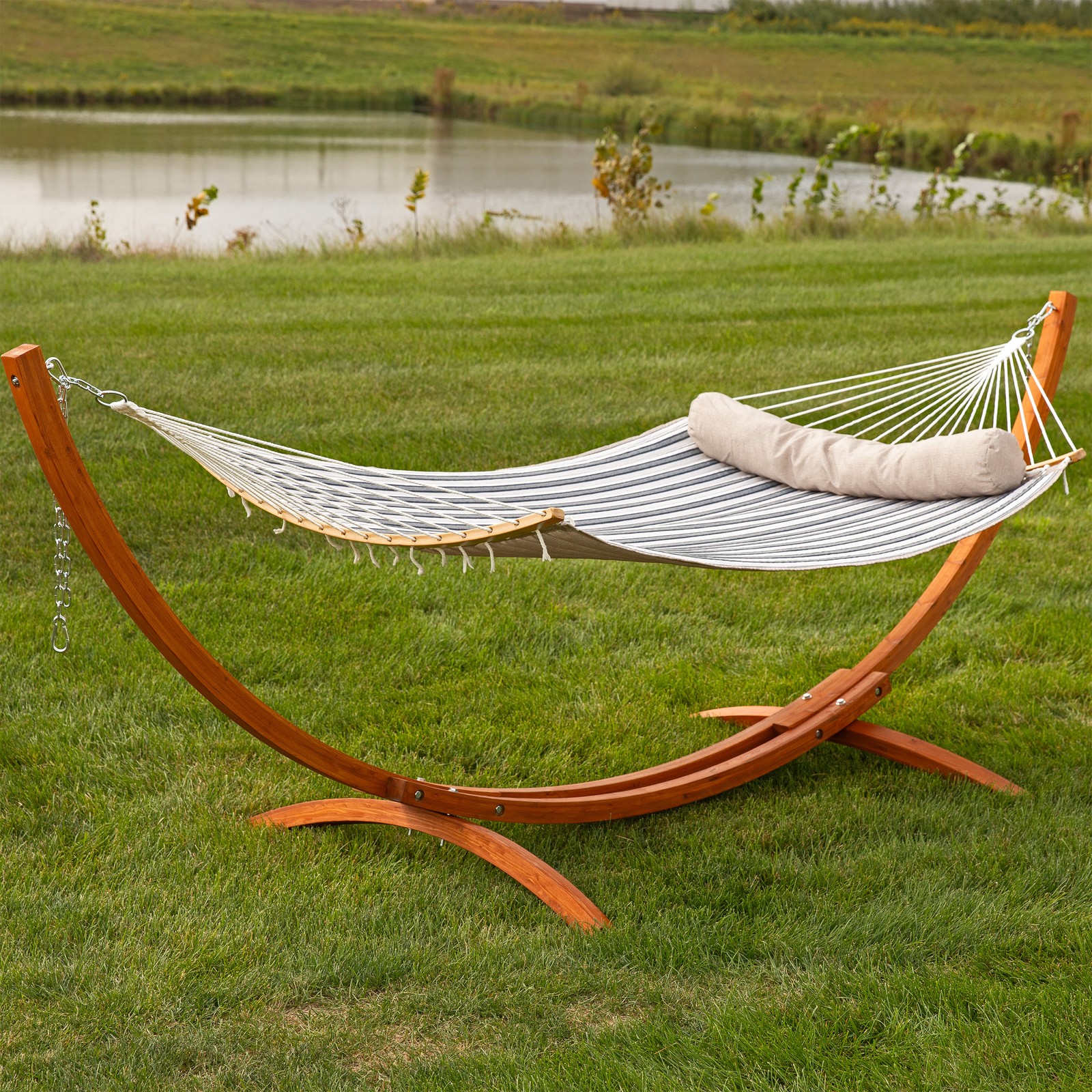 Quilted Hammock with Curved Spreader Bar - Neutral Stripe by Sunnydaze