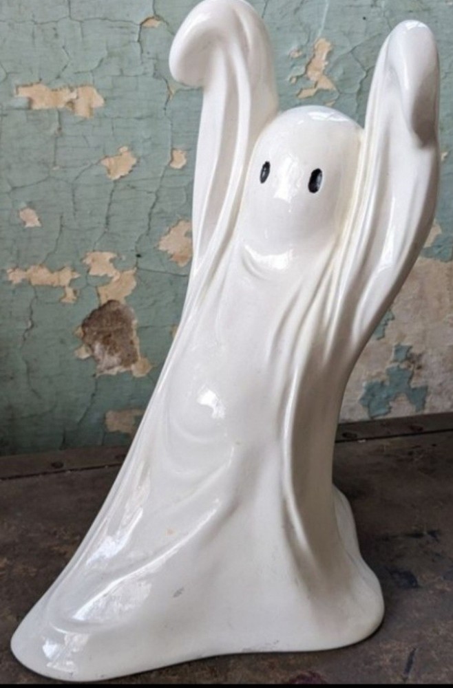Ceramic Bisque~~~ Ready to Paint~~~~Small Ghost 5" tall x 3" Wide