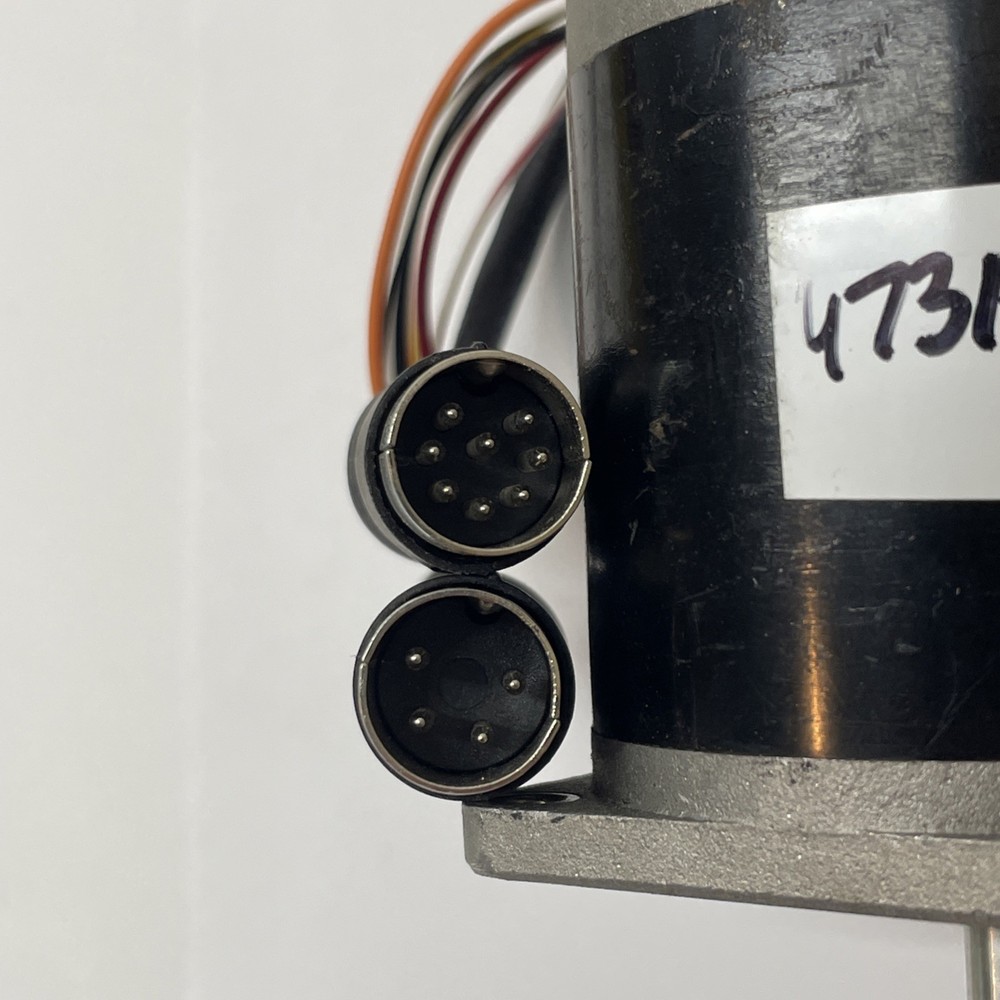 MCG 2392S-ME4731 / 2-Phase Stepper Motor With Integrated Qphase Encoder 1.8.