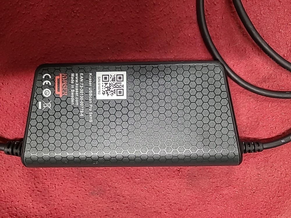 Kvaser USBcan Pro 5xHS Bus Interface SN: 011109