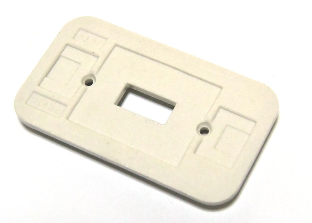 VINTAGE NOS CERAMIC PORCELAIN SWITCH PLATE