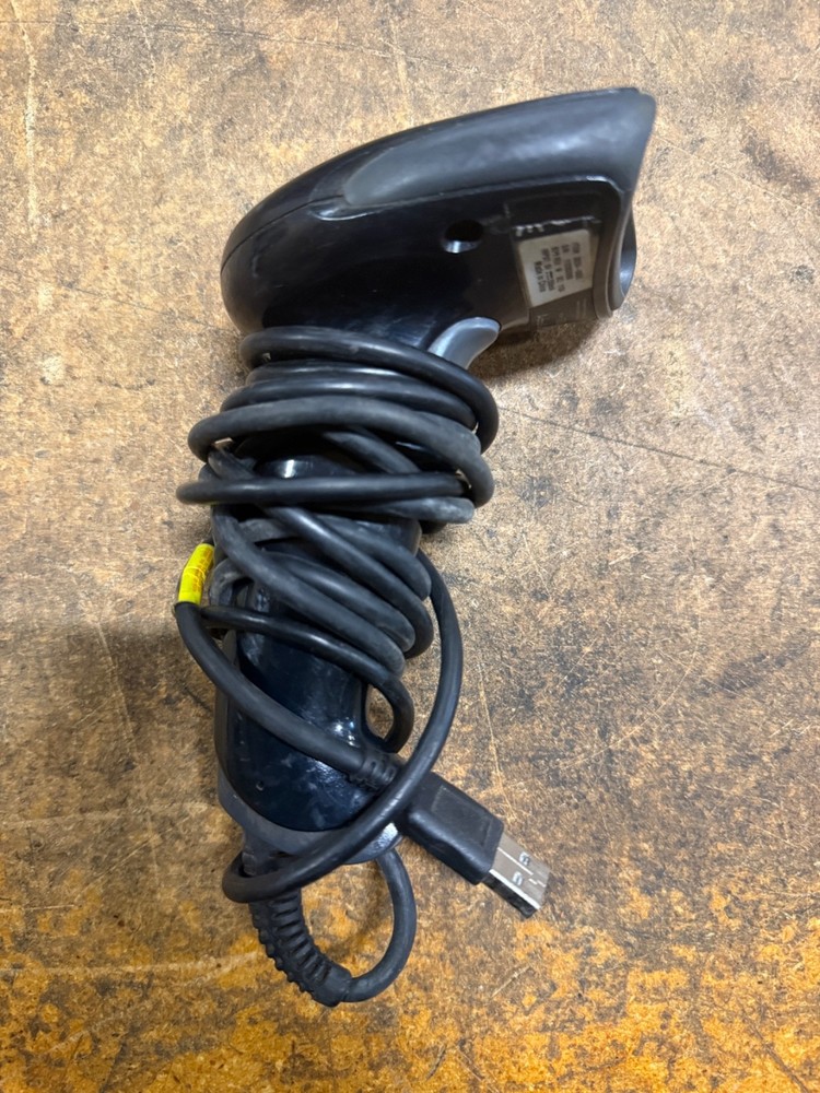 HoneyWell Adaptus 3800G Barcode Scanner  14E -USB Cable Black