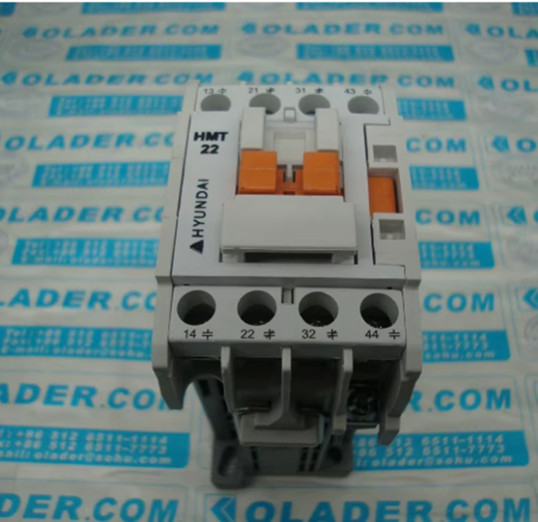 1PCS NEW HYUNDAI DC contactor HMT22 DC24V