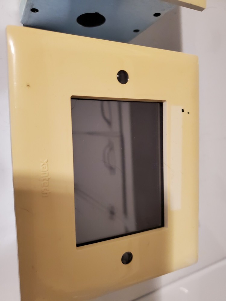 Xantech SPLCD39G 3.9 inch graphic Touch Panel Keypad screen wall mount box bezel