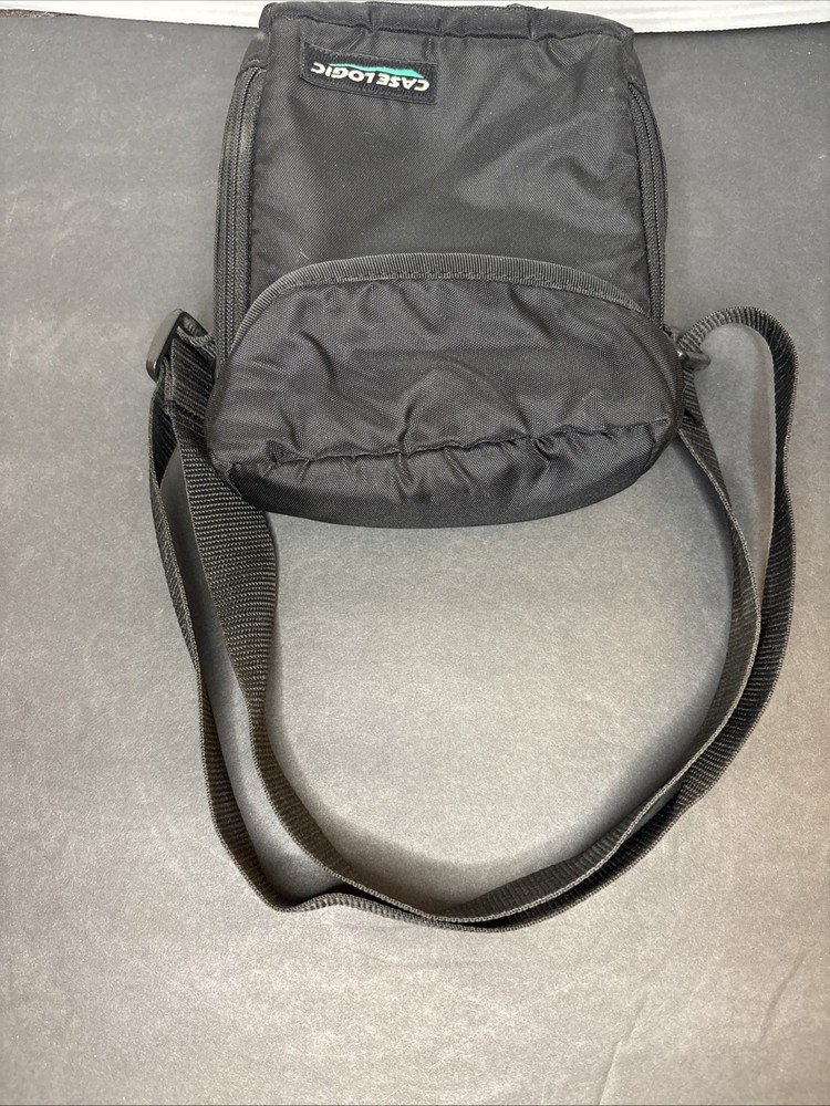 Vintage Case Logic CD Player Walkman Discman Carrying Case Soft Shoulder Strap