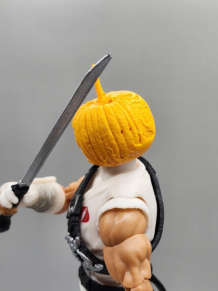 Venomized jack-o-lantern - 1:12 scale
