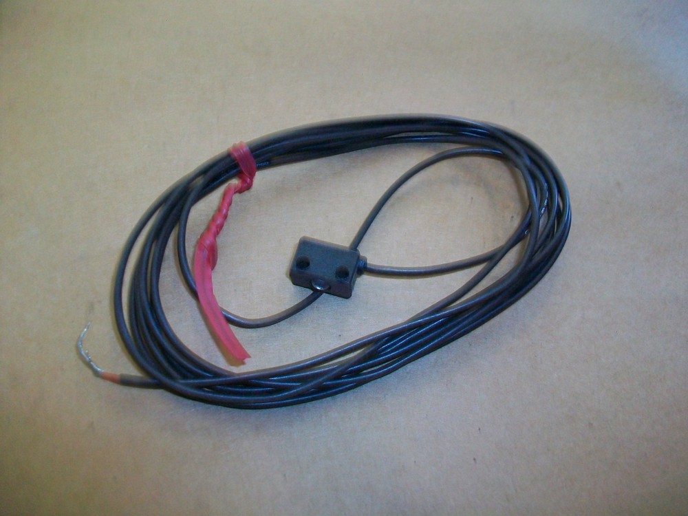 KEYENCE PS-55T SENSOR Thru Beam Transmitter  NEW