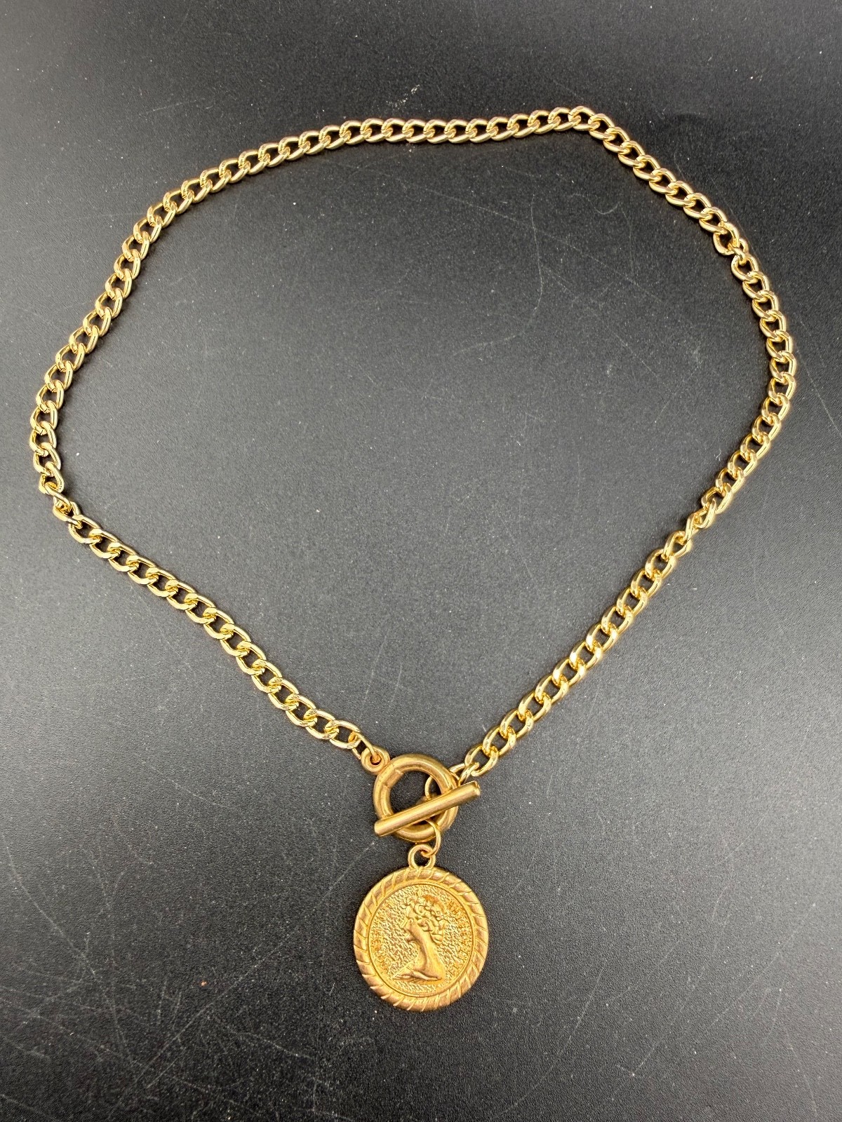 Vintage Elizabeth Imitation Coin Necklace Gold Tone 18”