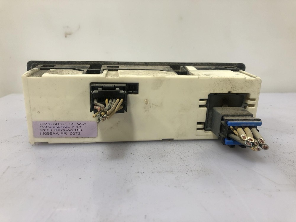 2008-2015 Peterbilt 384 Heater A/C Temperature Controls - Used