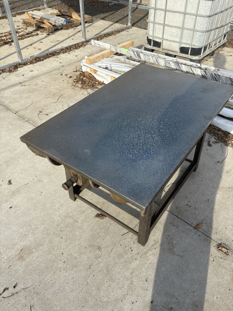 48”x32” Webbed Cast Iron Surface Plate With Stand