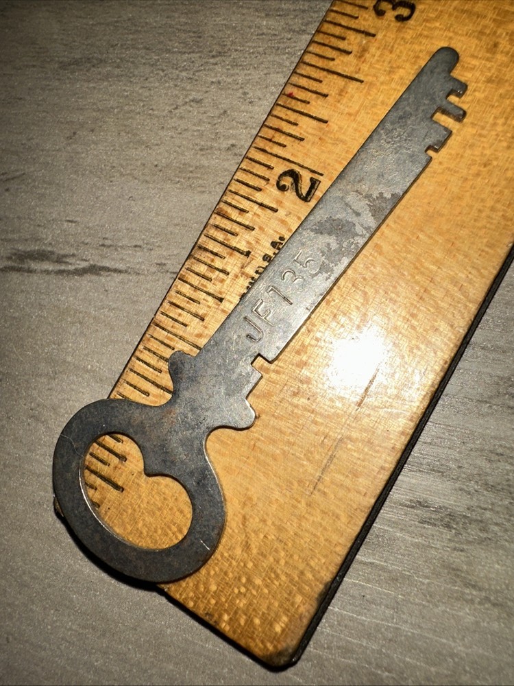 Antique Corbin Flat Skeleton Key #JF135