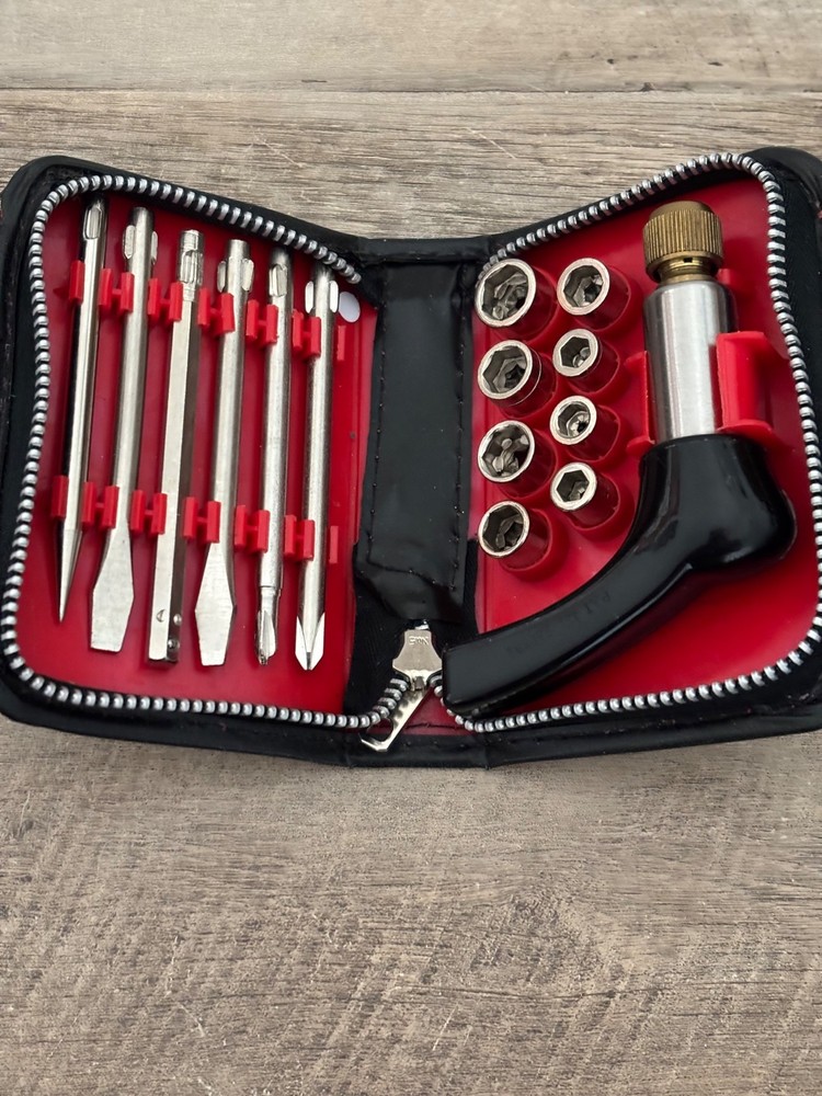 Vintage PC World Tool Kit - Computer Socket and Driver Set