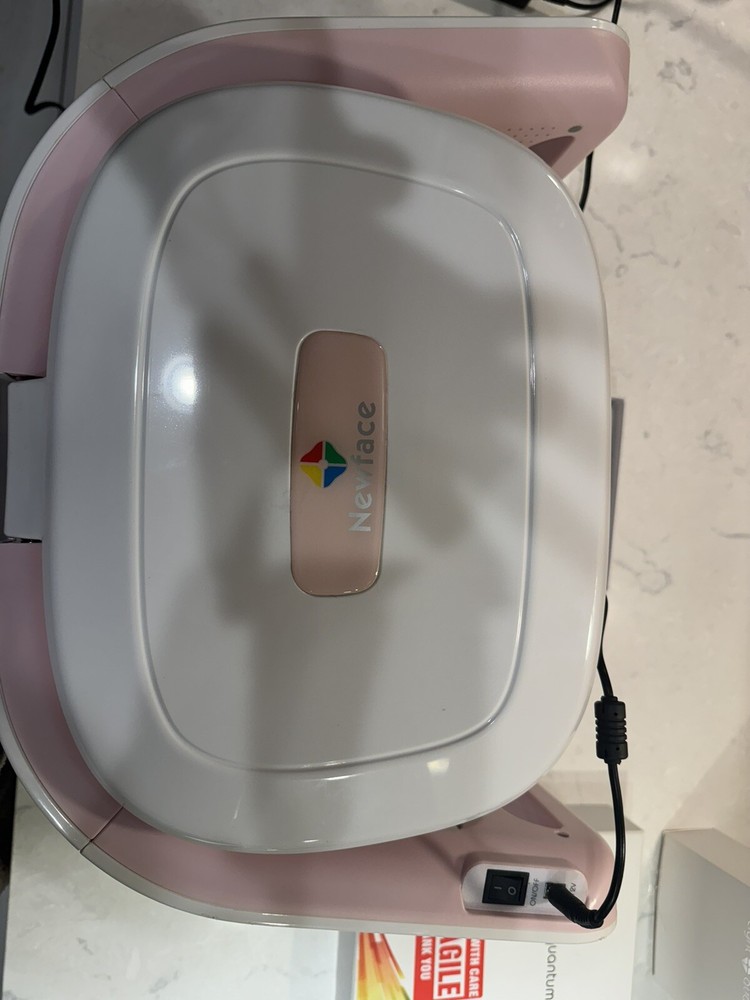Professional German LED with Microcurrent Therapy by Glownar/Light Quantum