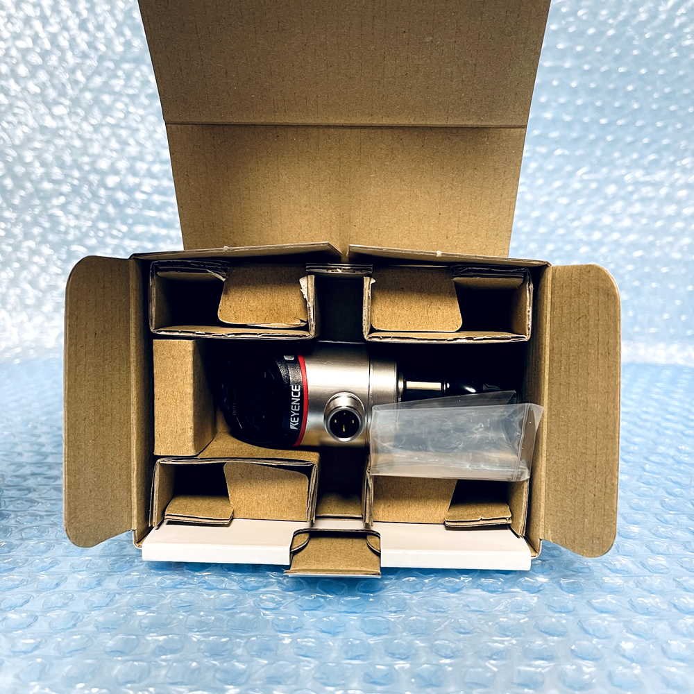 Keyence GP-M010T Pressure Sensor New In Box From Japan