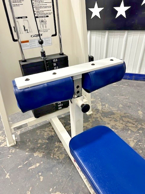 Cybex | VR2 Lat Pulldown