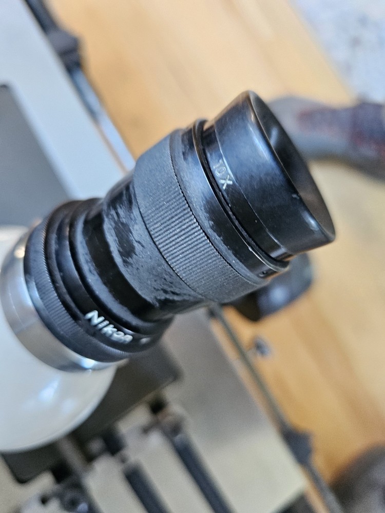 Nikon Measurescope Toolmakers Measuring Microscope X-Y Table Brown & Sharp Dials