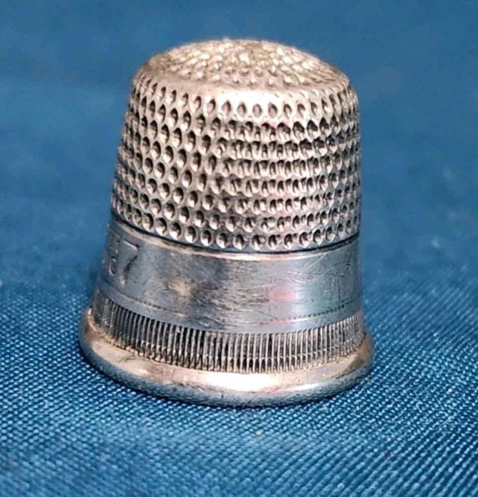 Antique Sterling Silver Thimble Size 7 (No Marker Mark)