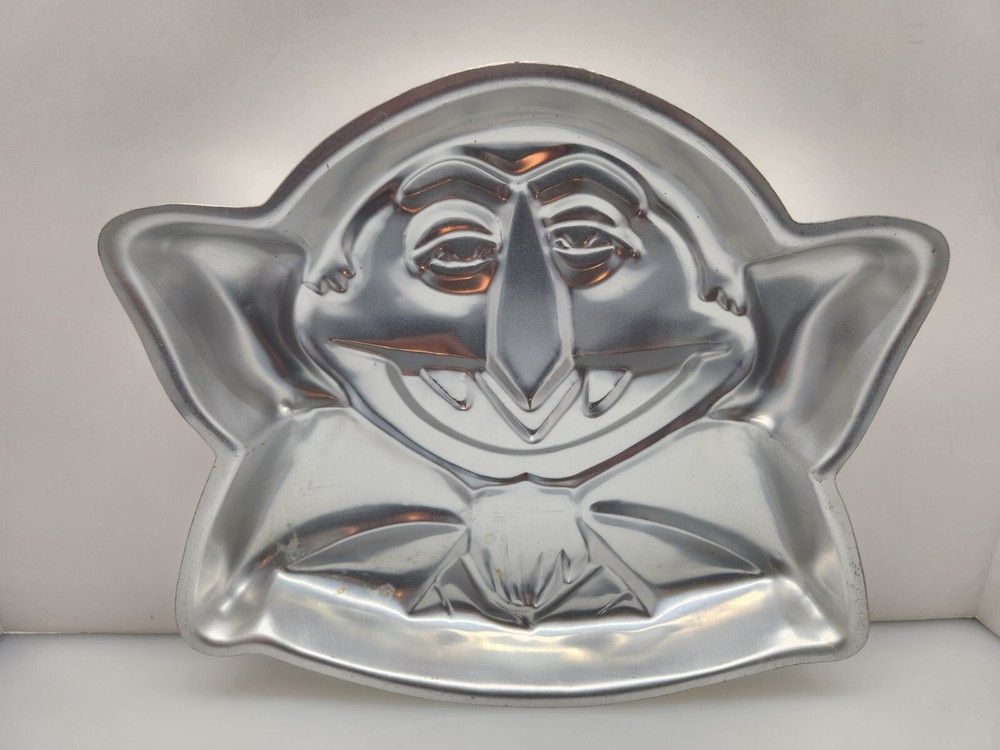 Vintage Wilton Cake Molds-Count Dracula & Witch